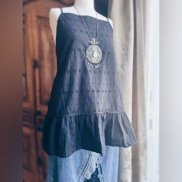 Free People Caught Up Tunic XL NWT Black Eyelet Lined Pockets MSRP $88 - Picture 4 of 14